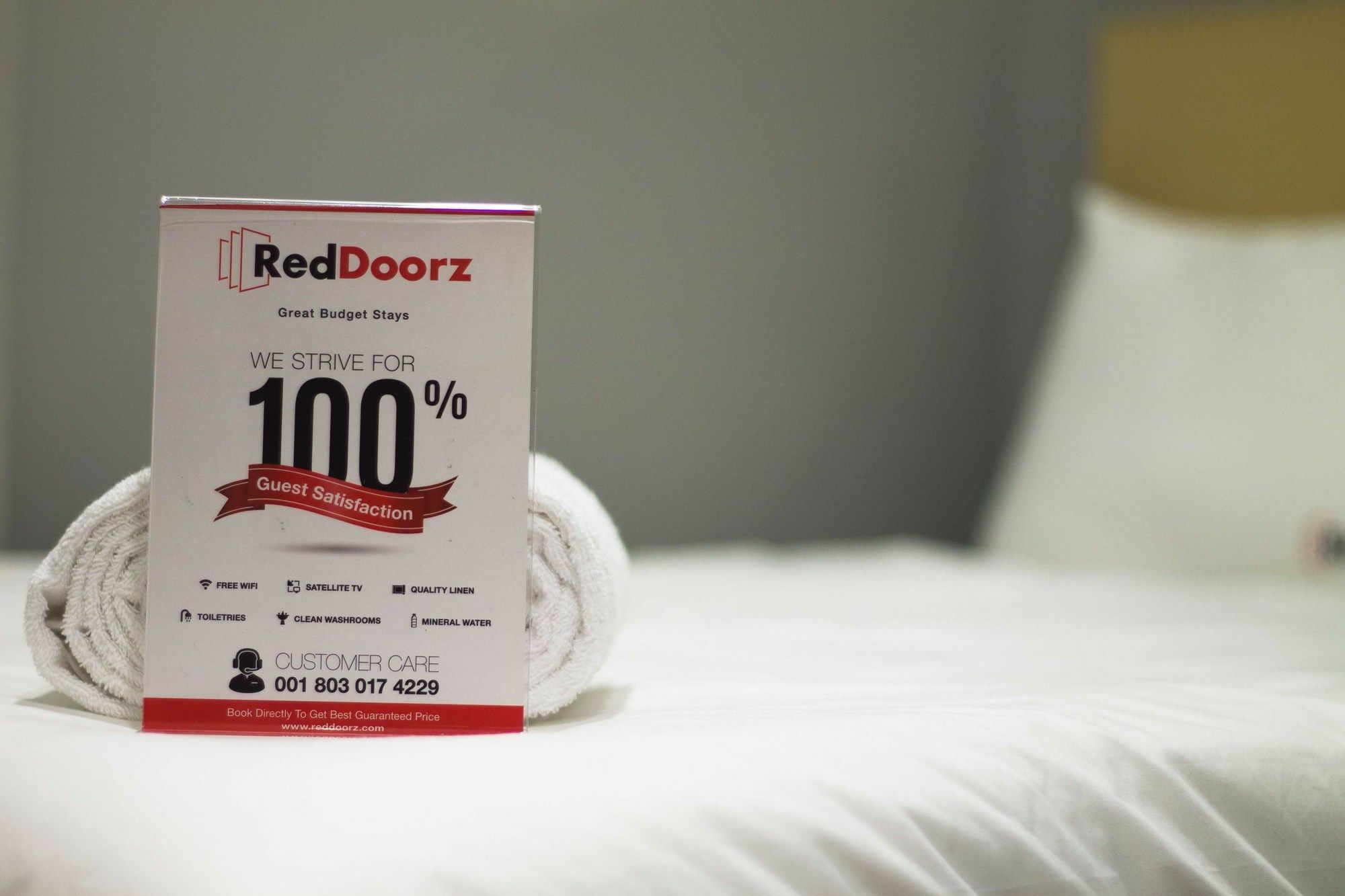 Reddoorz Near Sukajadi Hotel Бандунг Екстериор снимка