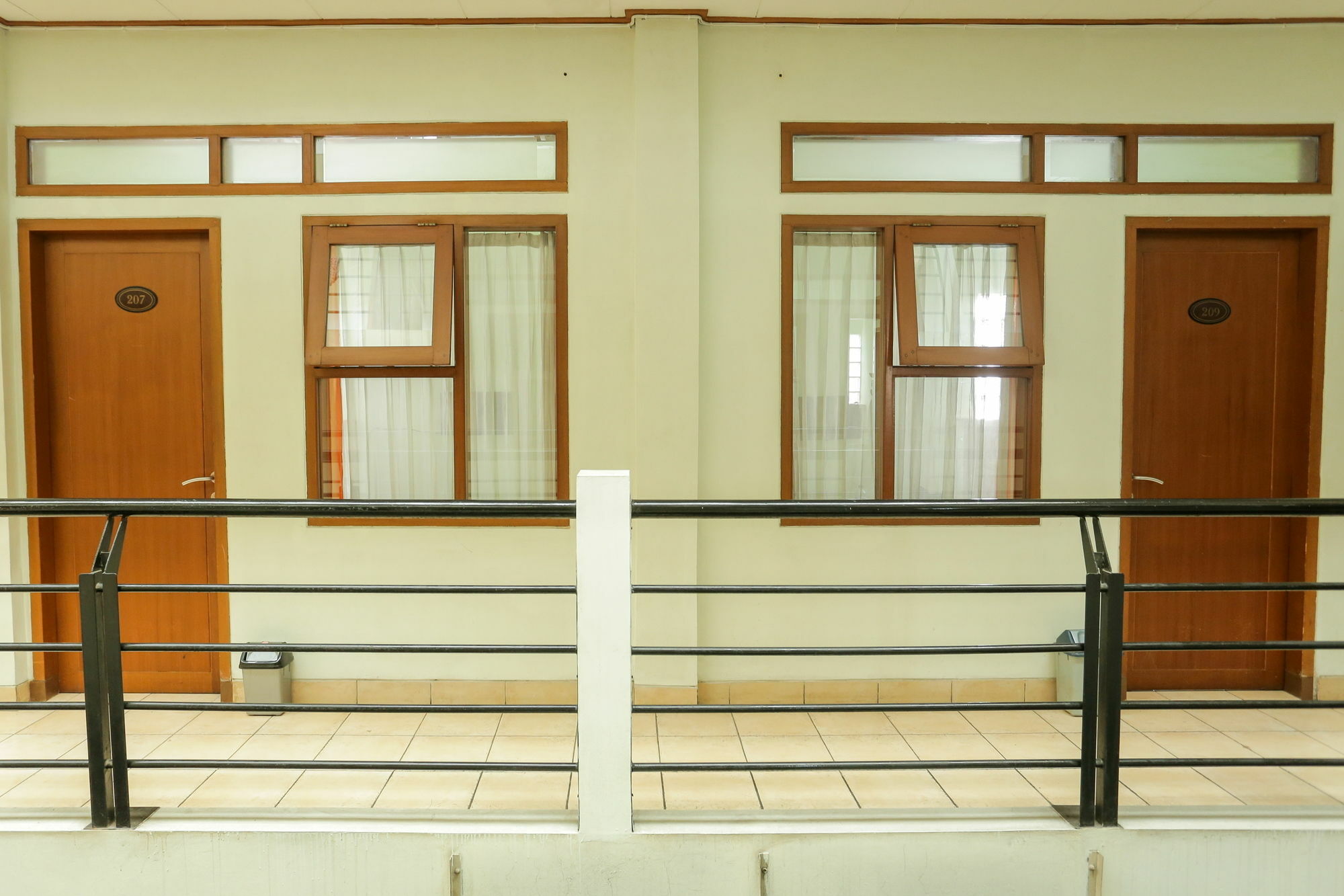 Reddoorz Near Sukajadi Hotel Бандунг Екстериор снимка